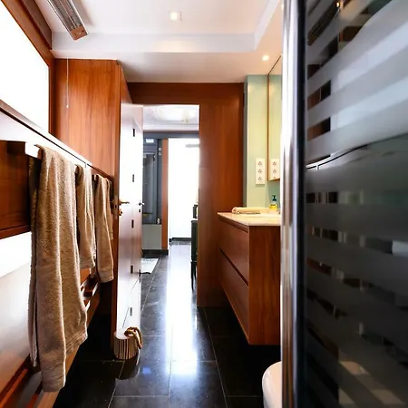 شقة Open Air Historic Penthouse Vegueta