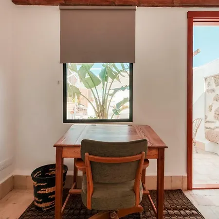 Open Air Historic Penthouse Vegueta Apartment