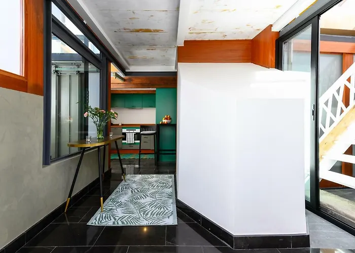 아파트 Open Air Historic Penthouse Vegueta *