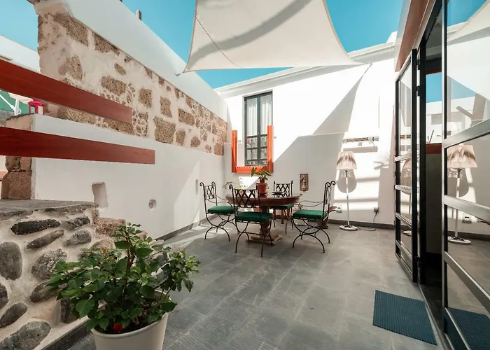 Open Air Historic Penthouse Vegueta 아파트